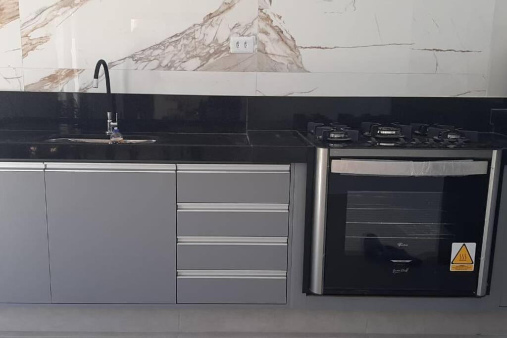 Linda Casa A 200M Da Praia Do Capricornio Caraguatatuba Zewnętrze zdjęcie